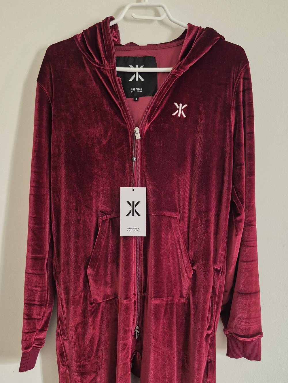Onepiece Norweigan Original Red Soft Velour Hooded Jumpsuit Onesie In Small NWT